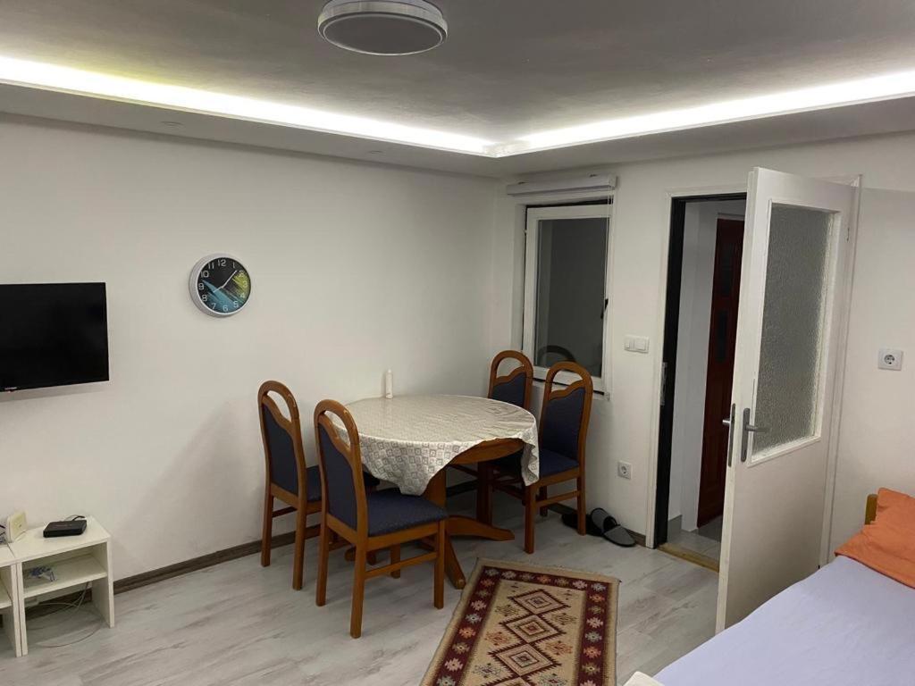 Apartman White River Sarajevo Bagian luar foto